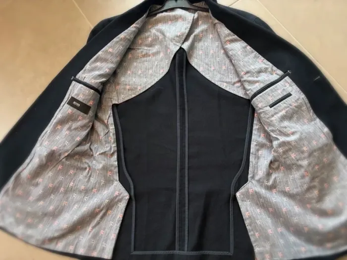 Veste noire en laine T50 Hugo Boss - photo numéro 8