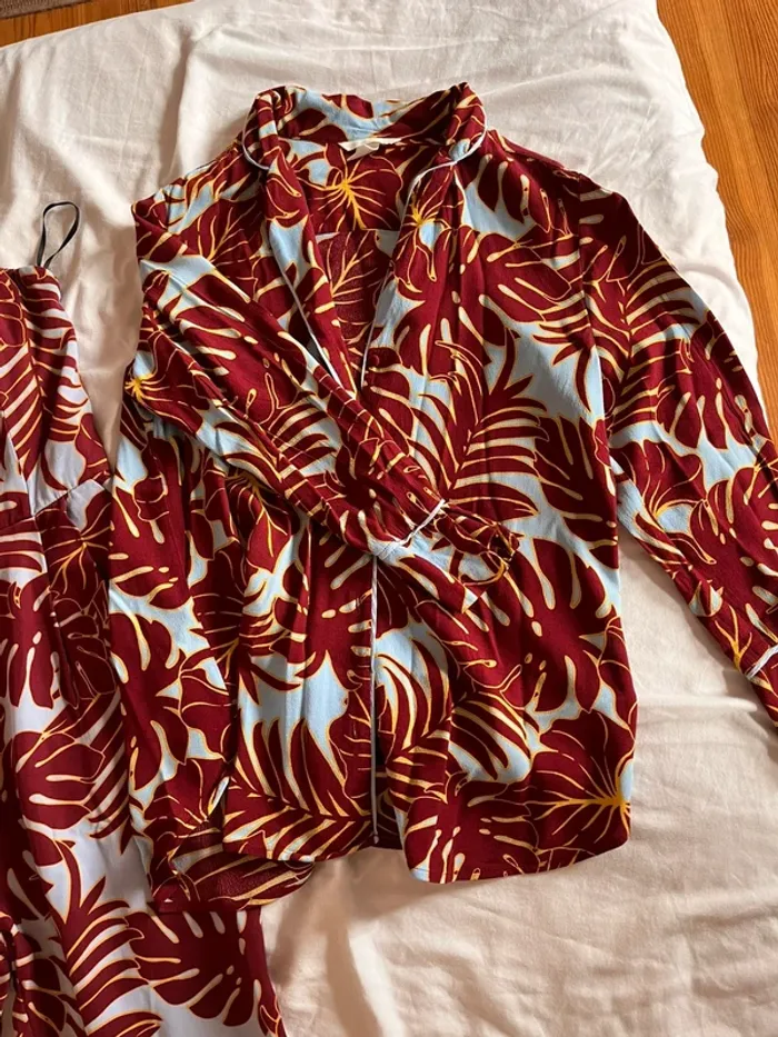 Combinaison bustier à imprimé et son chemisier - photo numéro 4