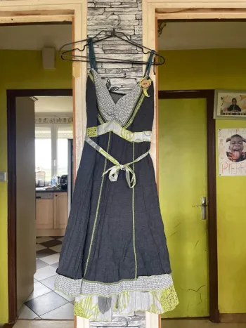 Robe été à bretelles taille unique