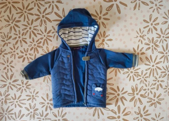 Lot de 11 vêtements 71 et 74 cm TBE - photo numéro 2