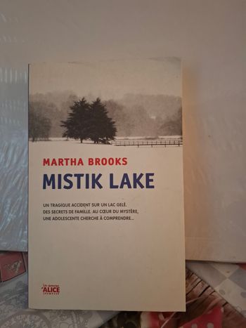 Mistik lake
