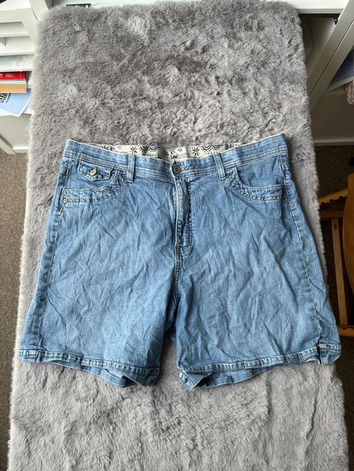 Short en jeans Lee taille 46 - photo numéro 3