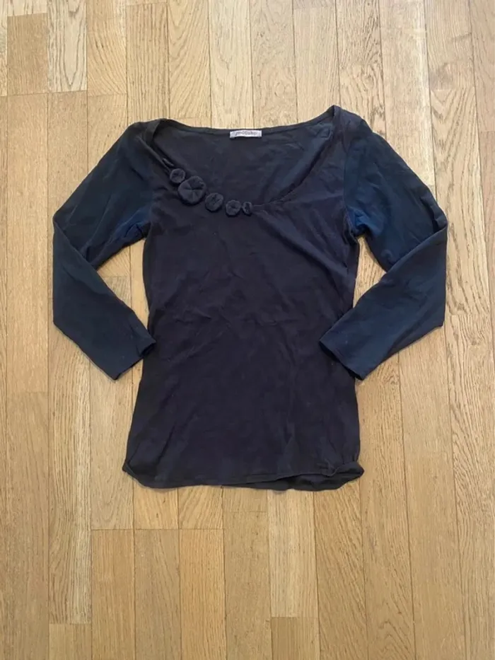 T-shirt manches 3/4 noir avec fleurs ton sur ton Moloko taille 38 - photo numéro 2