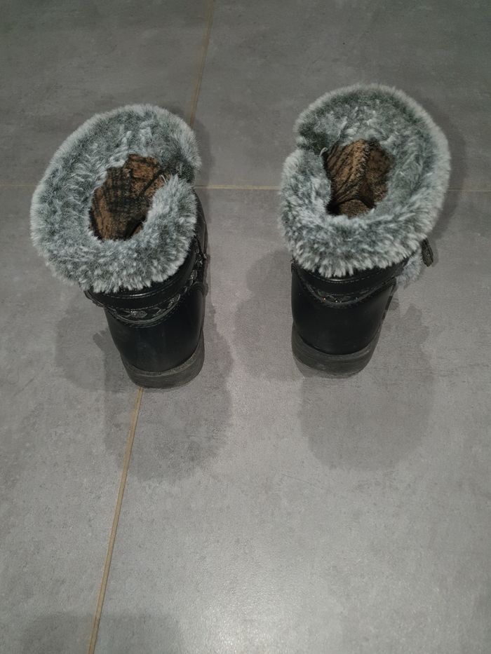 Bottines filles pointure 26 - photo numéro 2