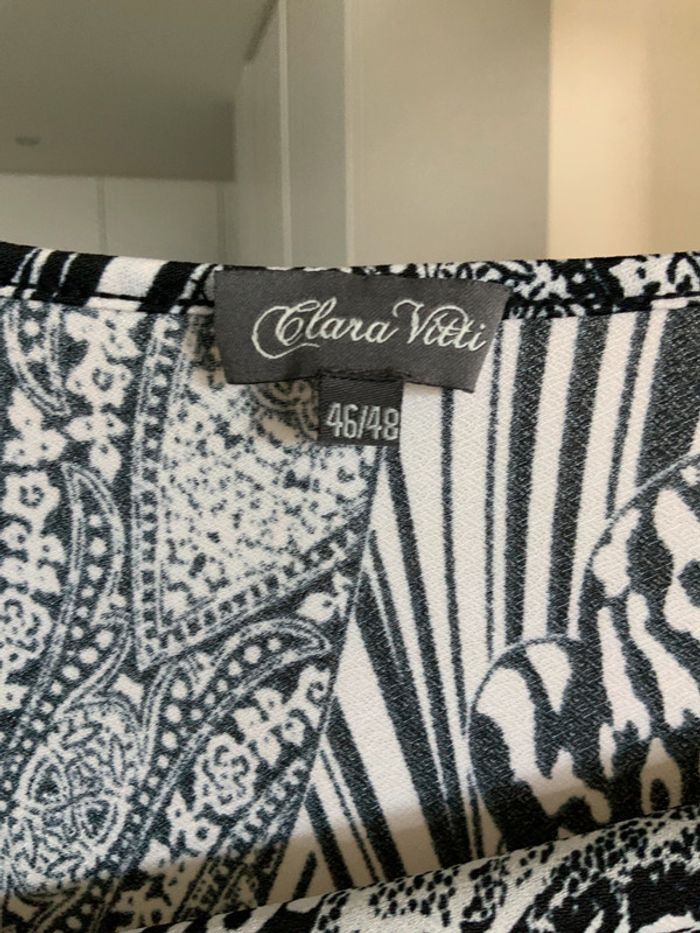 Robe à motifs noirs et blancs Clara Vitti 46 48 excellent état - photo numéro 6