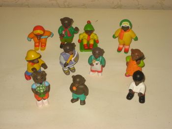figurines petit ours brun