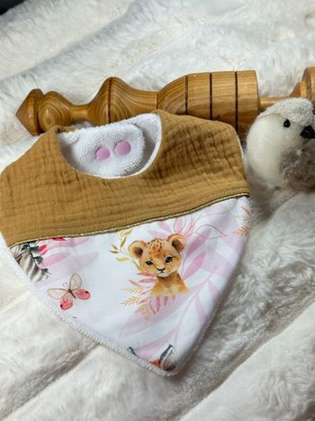 Bavoir naissance savane bambou