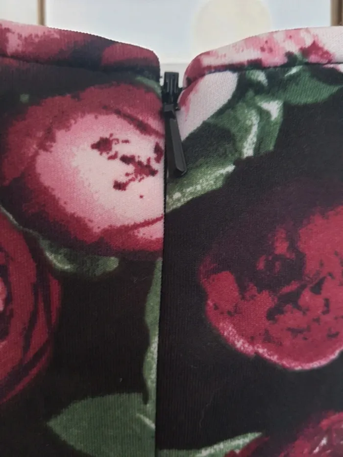 Robe fleurie néoprene 44 - photo numéro 5