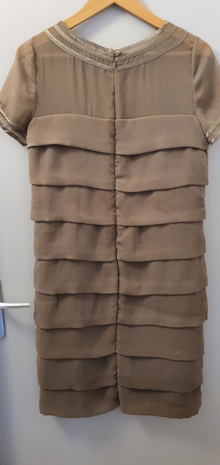 Robe droite voile à pans chic - photo numéro 6
