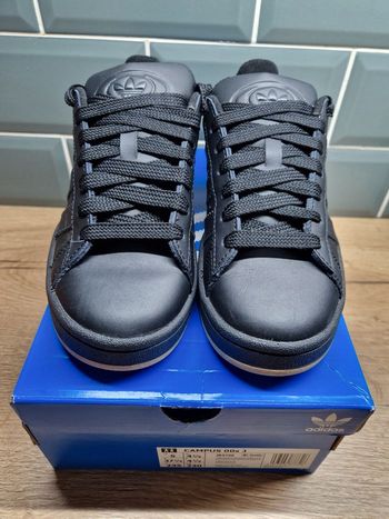 Baskets Campus Adidas P.37 1/3 neuves