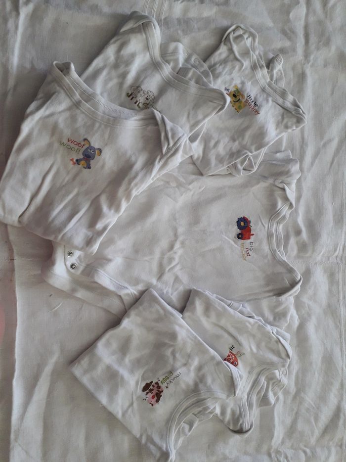 Lot de 6 bodies blancs