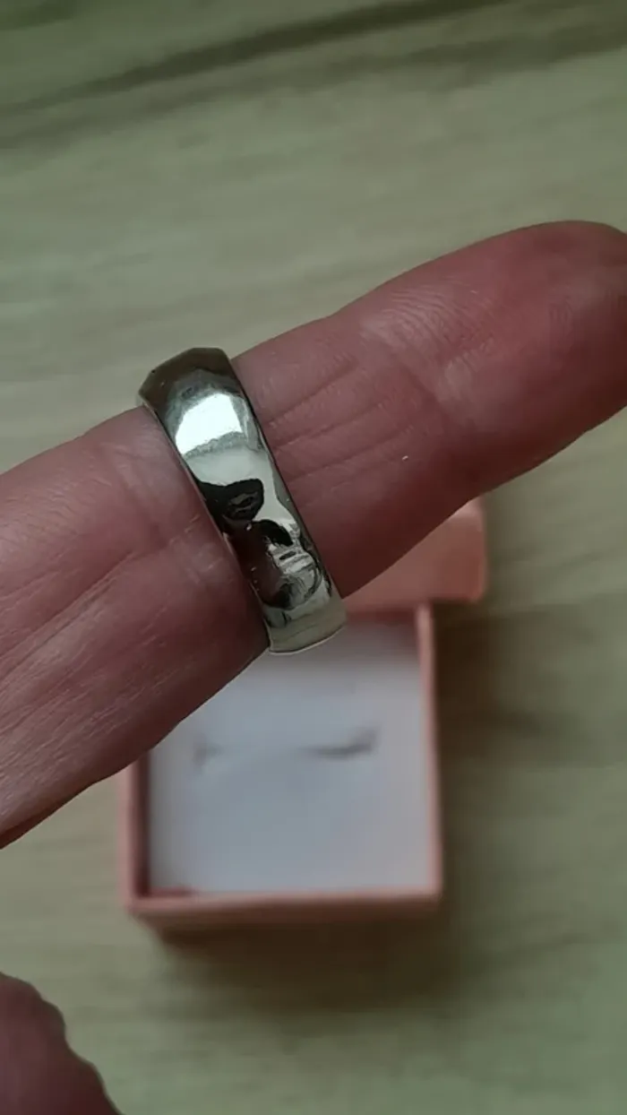 Magnifique Bague, pierre en cristal, strass, taille 58 - photo numéro 7