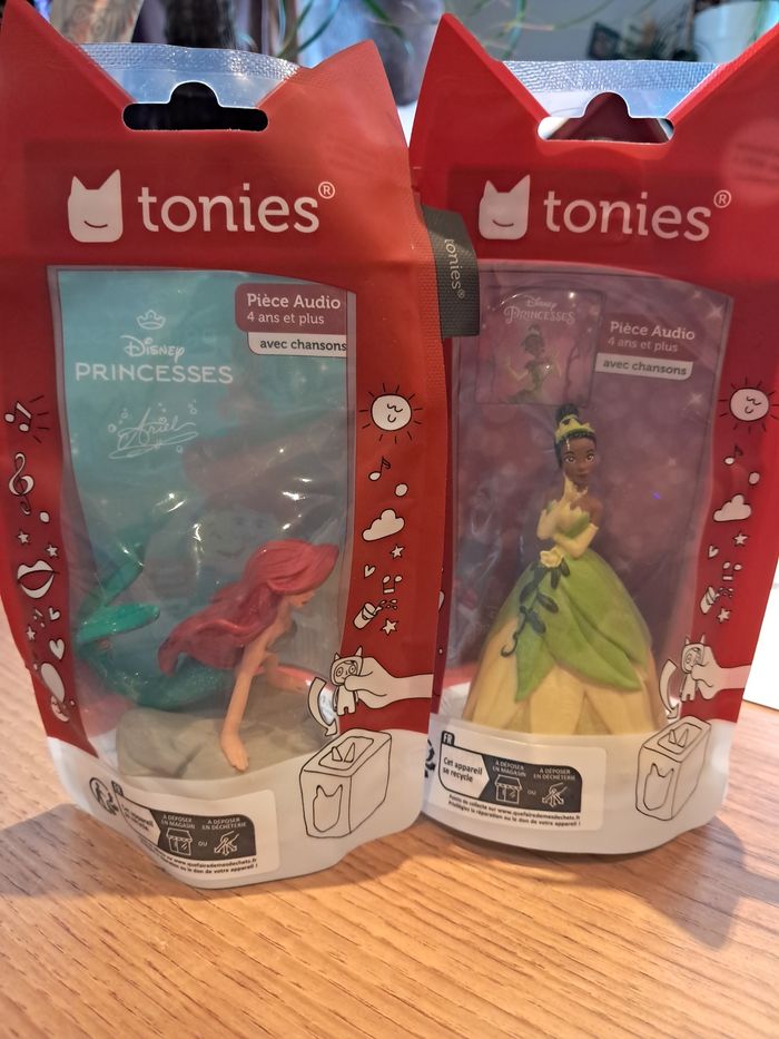 Lot de 2 tonies neuf en français