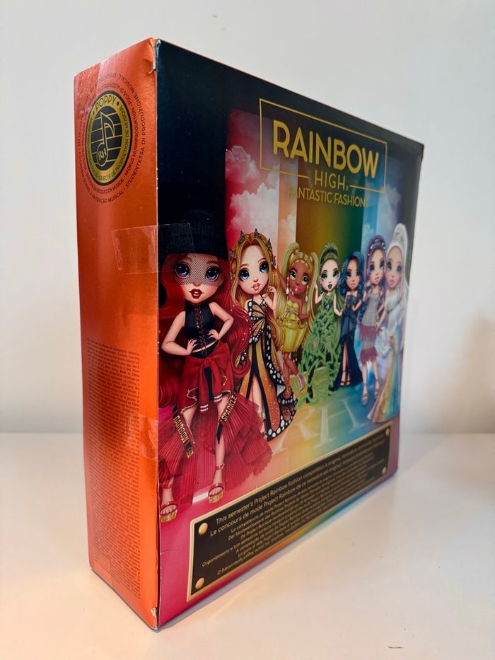 Poppy Rainbow High - photo numéro 5