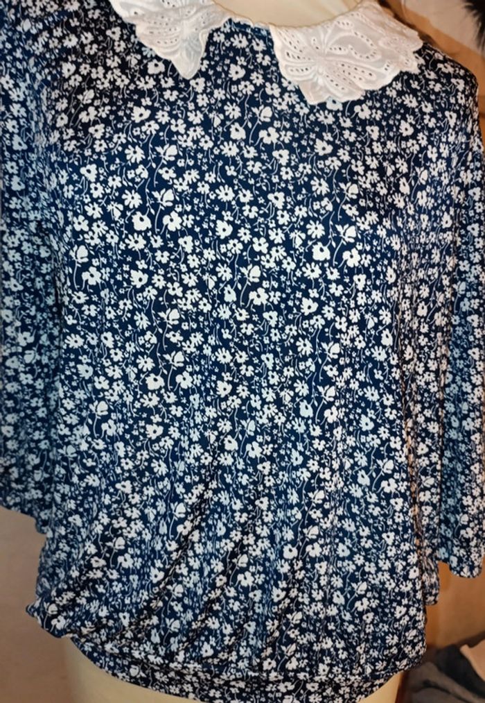 Sublime blouse bouffante taille 4 soit 42/44 neuve - photo numéro 4