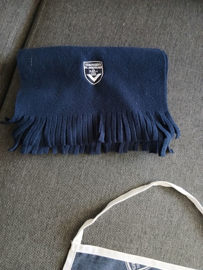 Écharpe enfant girondins de Bordeaux et tablier de cuisine girondins de bordeaux - photo numéro 3