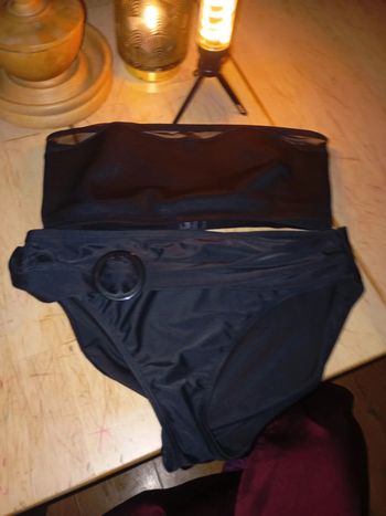 Maillot de bain deux pièces neuf