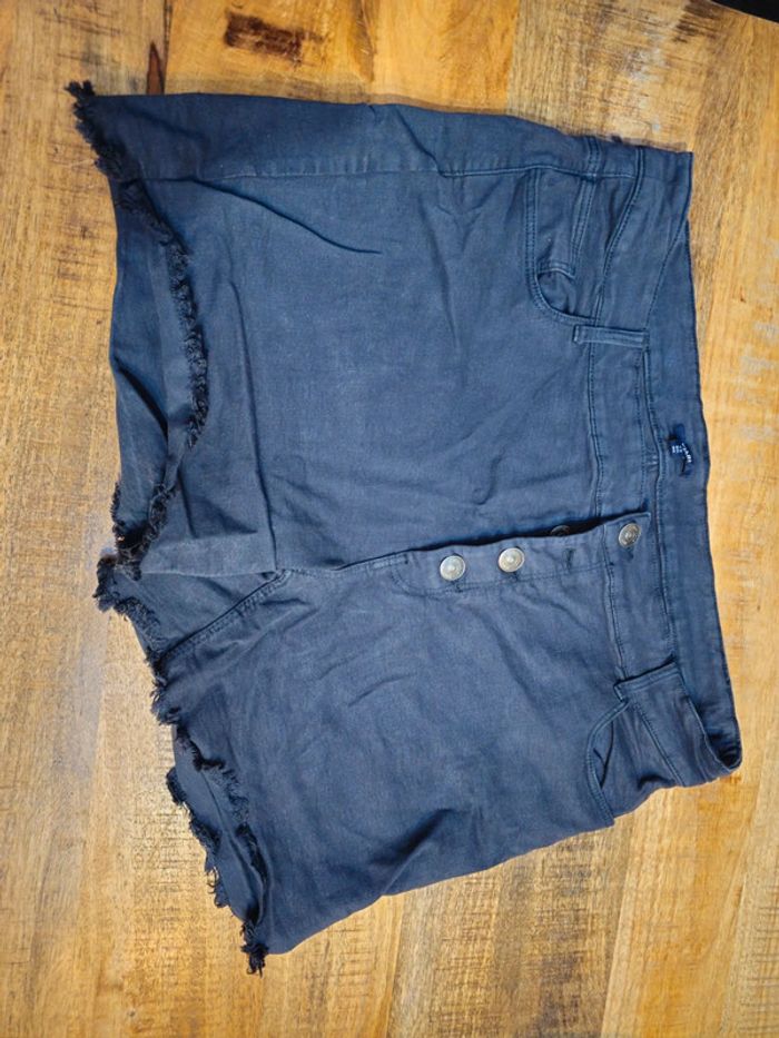 Short Kiabi