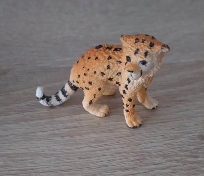 Bébé guépard Schleich