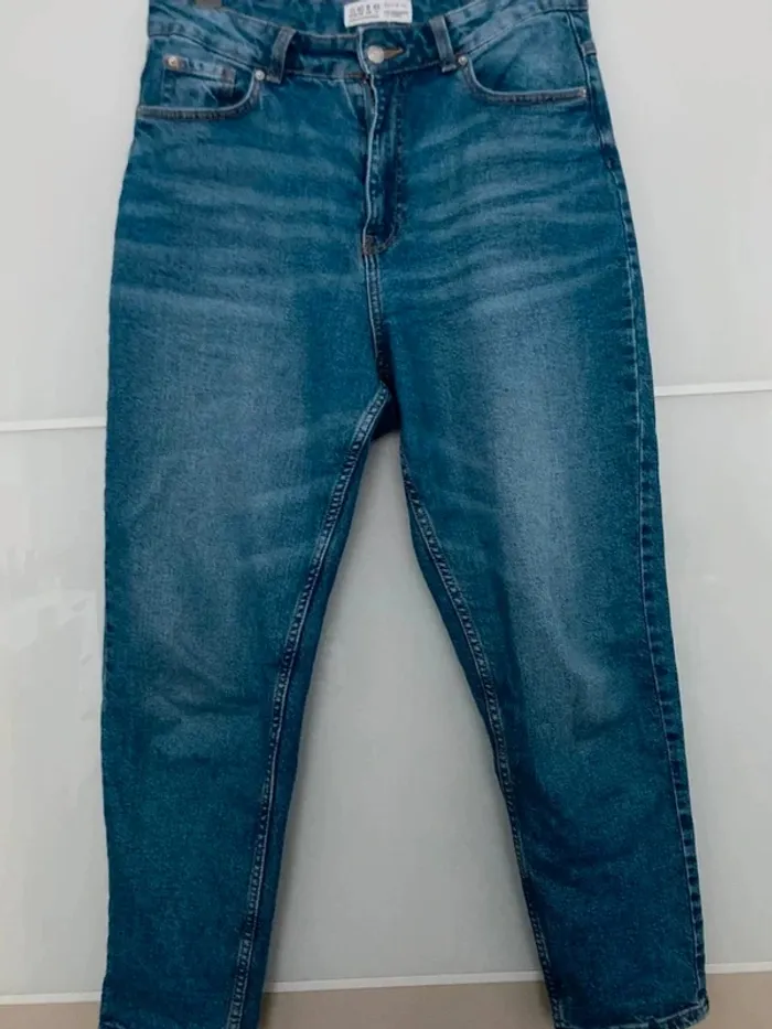 Jean mom  40 - photo numéro 2