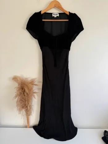 Robe longue noire Rouje