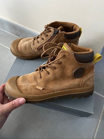 Bottines palladium marron camel, 34, comme neuve