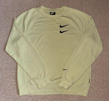 Sweat Nike Jaune Pastel – Double Swoosh
