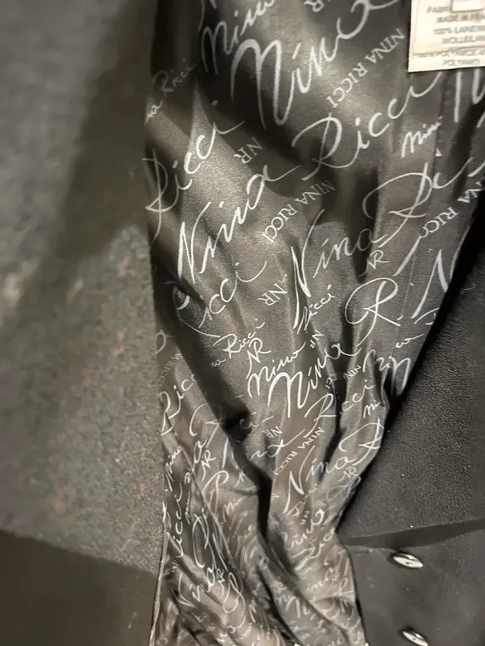 Veste blazer vintage noir velours Nina ricci - photo numéro 5