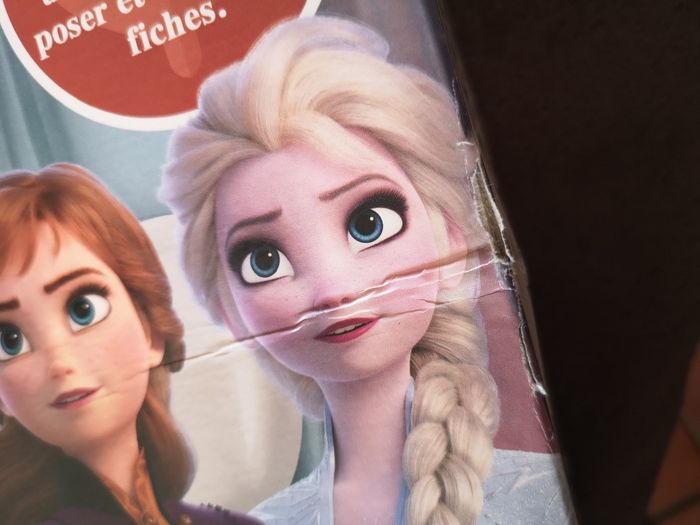 Pupitre educatif la reine des neiges - photo numéro 4