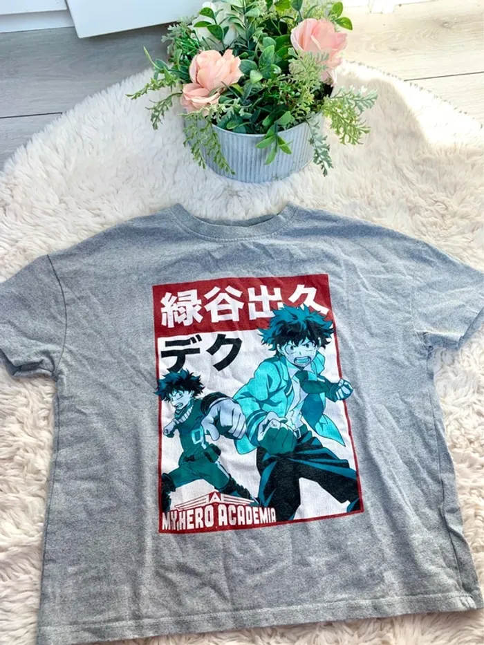 Lot de 4 t shirt Anime pour fille - photo numéro 2