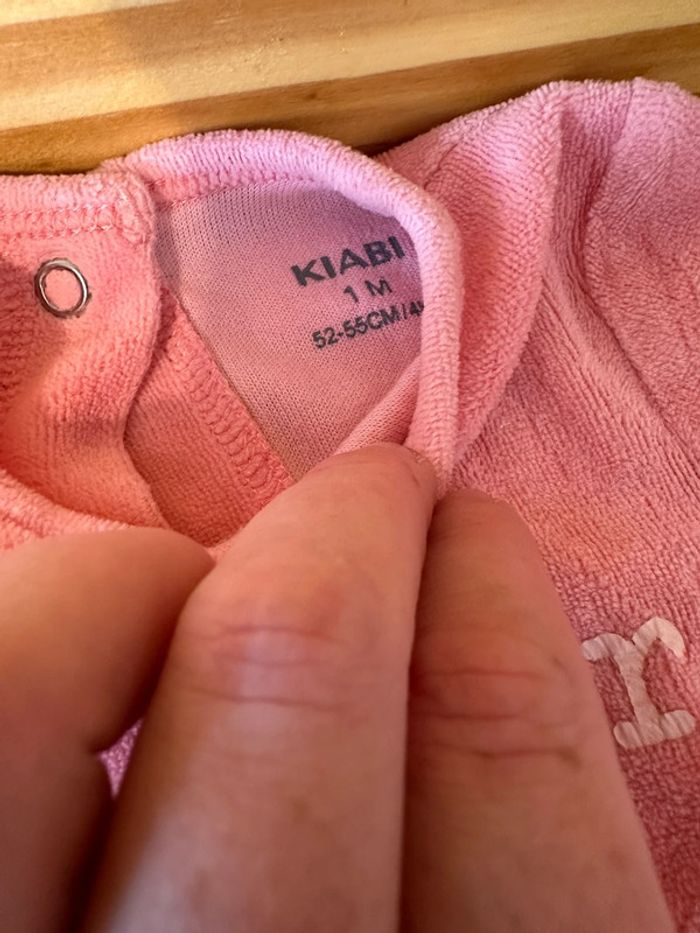 Lors 3 pyjamas 1 mois - photo numéro 2