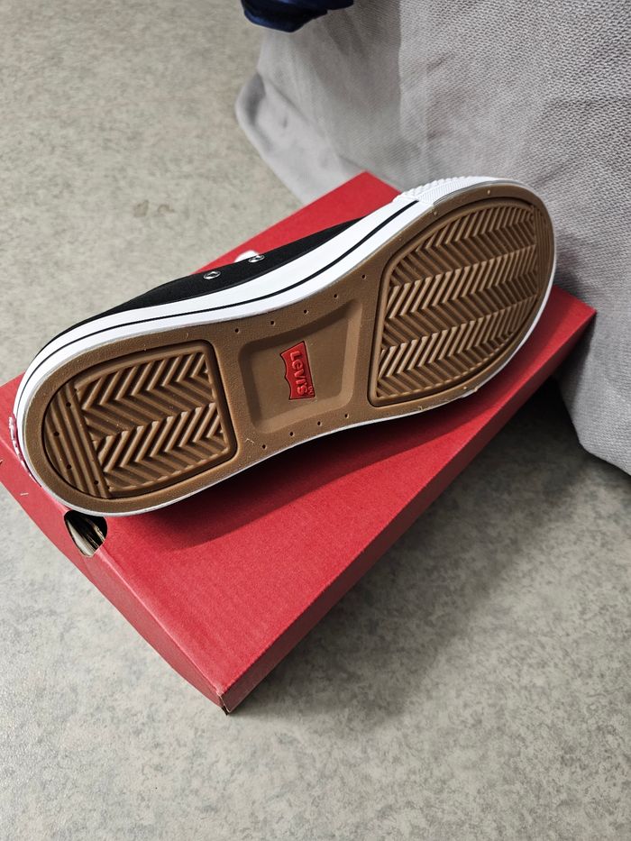 Levi's basket stan buck pointure 45 homme neuve avec boite 55e - photo numéro 2