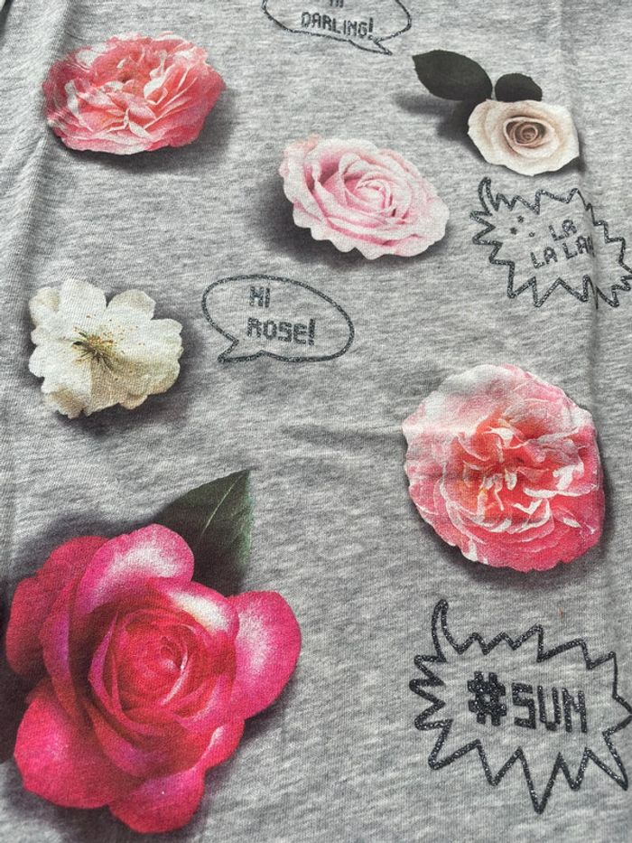 T-shirt Benetton motif fleurs 8-9 ans - photo numéro 2