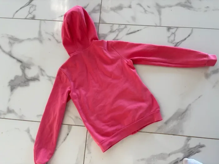 Beau gilet Adidas rose T. 11-12 ans/152 cm fille TBE - photo numéro 2