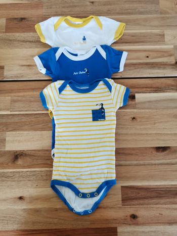 Lot de 3 body manches courtes Petit Bateau 3M