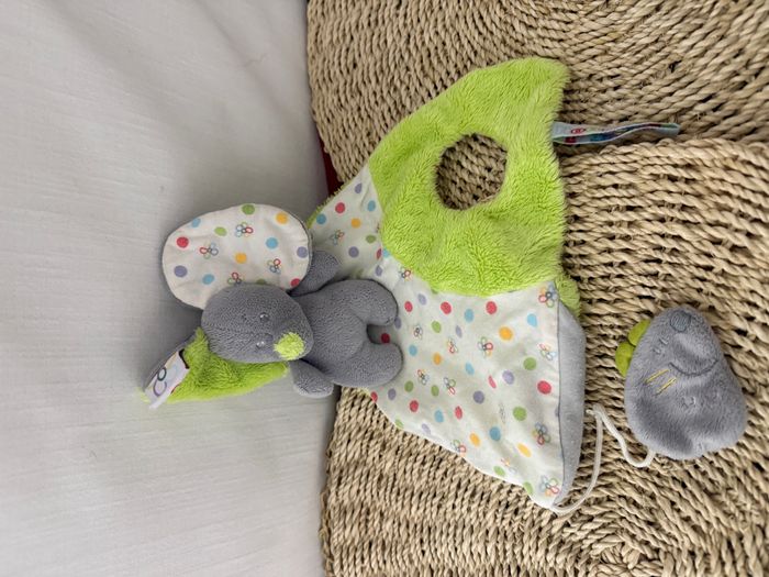 Doudou plat éléphant gris vert blanc fleurs NOUNOURS - photo numéro 5