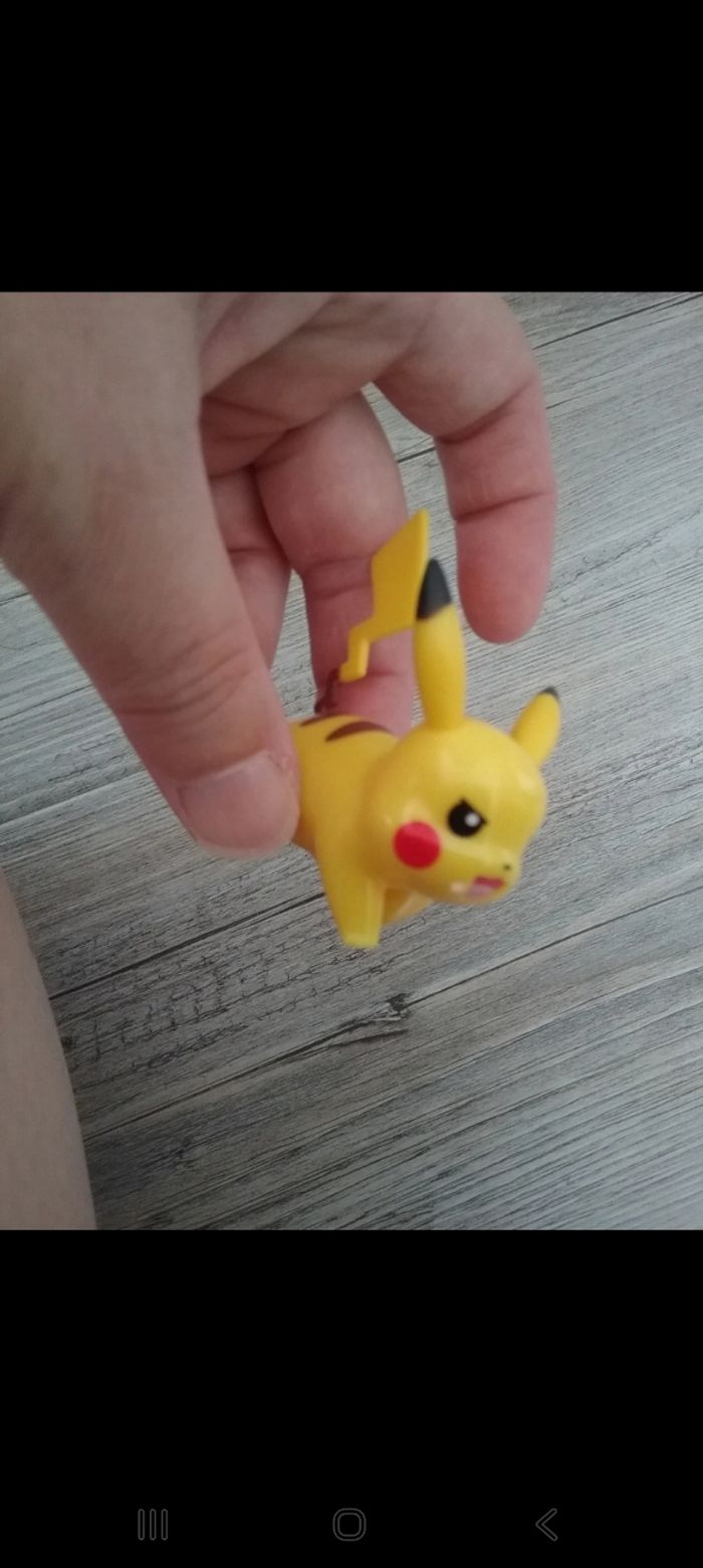 Figurine Pikachu Pokemon - photo numéro 3