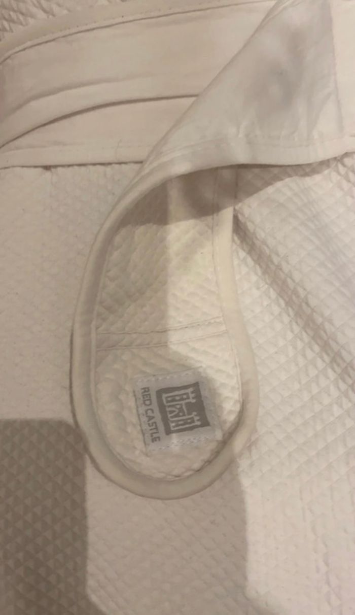 Cocoon baby red Castel - photo numéro 4