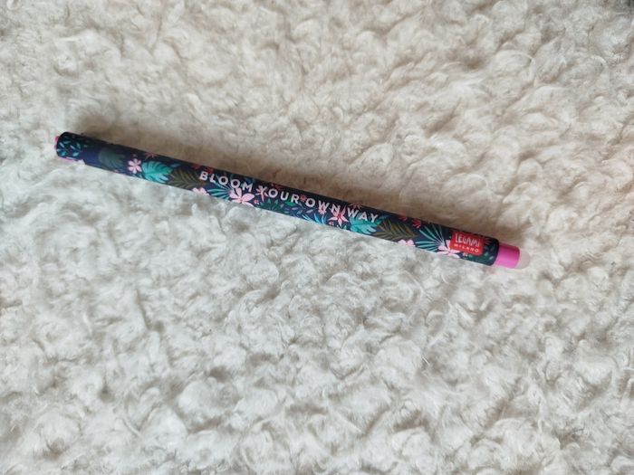 Stylo floral legami