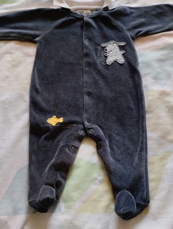 Pyjama velours taille 6 mois