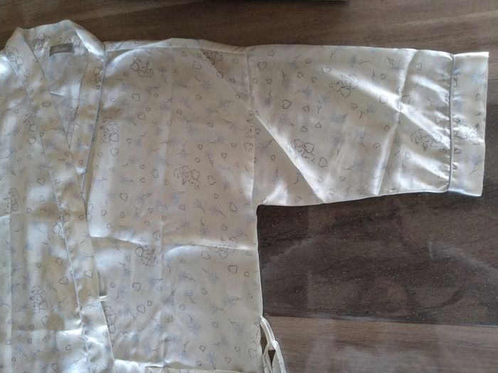 Peignoir Etam 42 - photo numéro 6