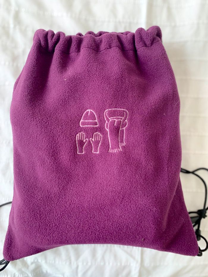 Ensemble violet bonnet écharpe gant et sac à dos - photo numéro 4