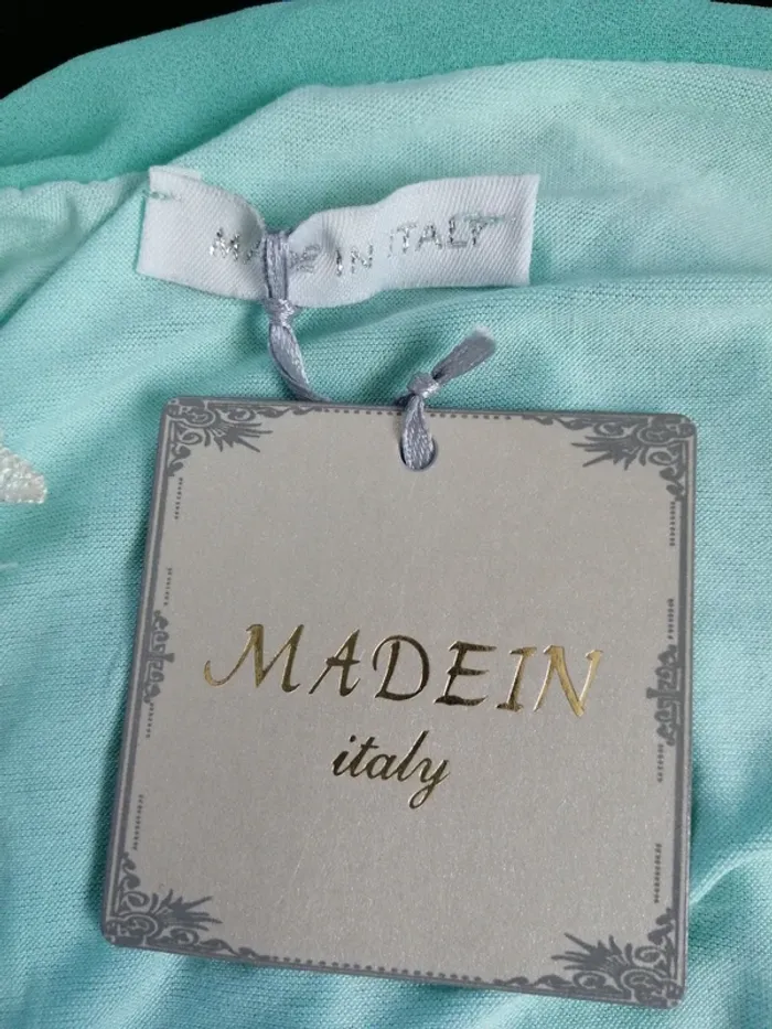 Top turquoise doublé épaules dénudées avec dentelle / made in italy / (TU) - photo numéro 3