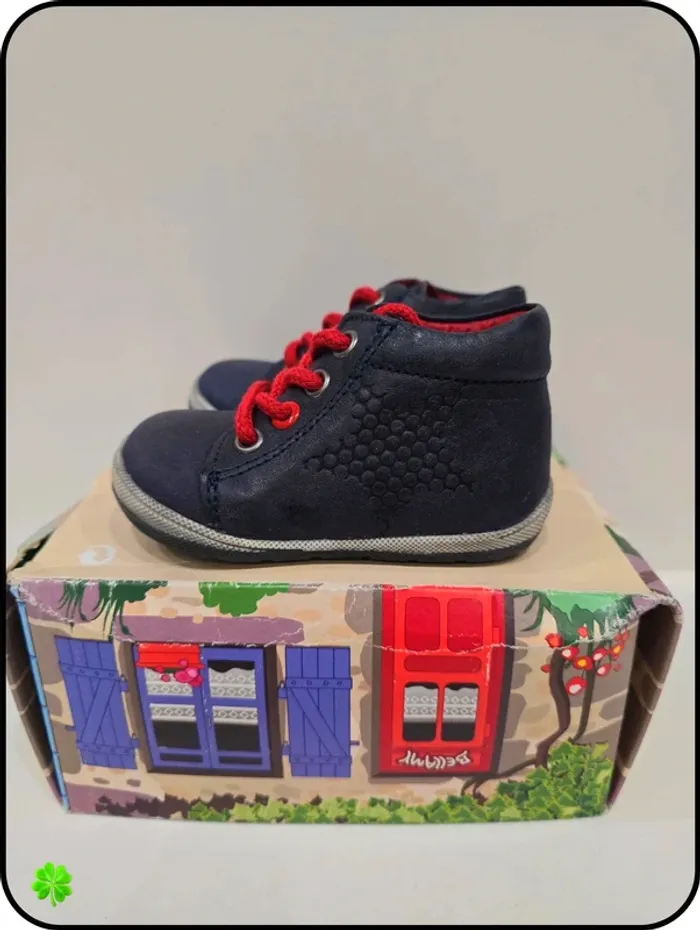 Chaussures bellamy taille 18
