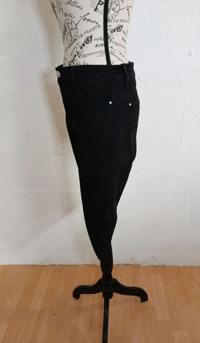 🖤 Bermuda en jean noir Miss RJ – Taille 42 – Très bon état - photo numéro 2