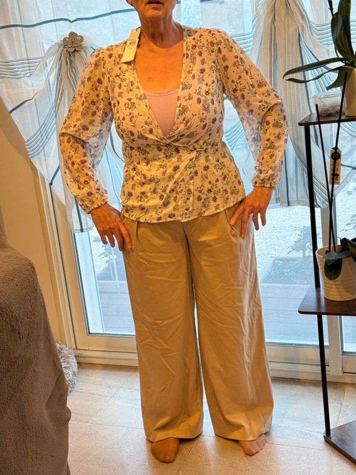 Pantalon large neuf - photo numéro 13