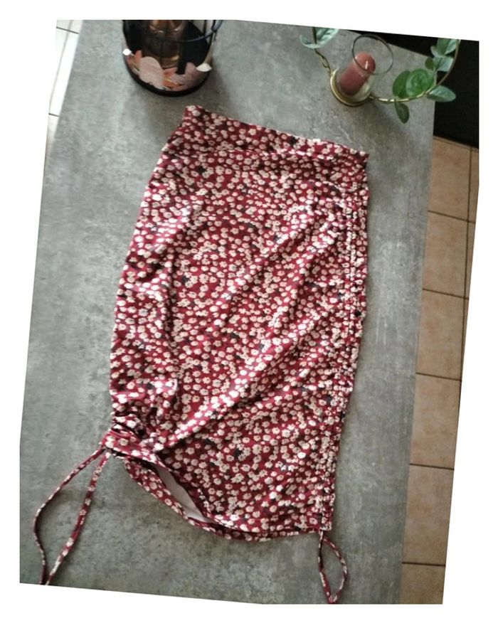 Jupe taille 34(12/13 ans)shein - photo numéro 2