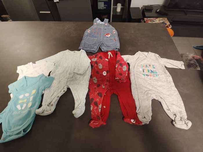 Lot vêtements bébé garçon – Taille 1 mois – Orchestra, Gémo, Kimbaloo