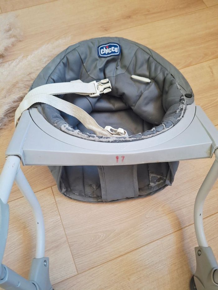 Chaise Chicco 360 - photo numéro 3