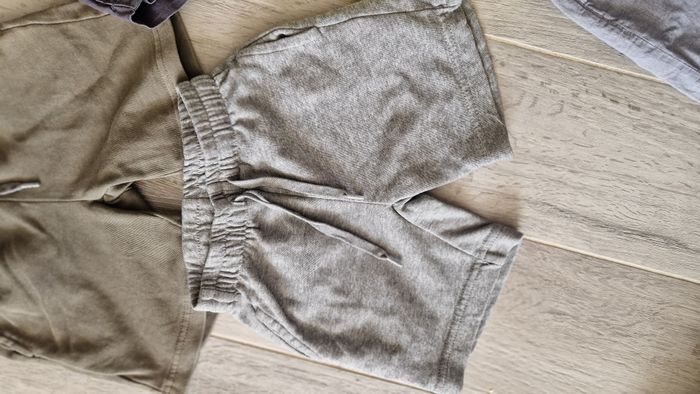 Lot de 6 shorts taille 4 ans - photo numéro 4